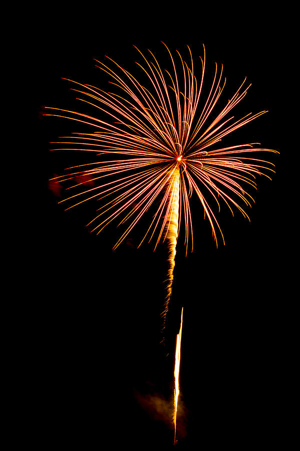 Fireworks 10 Photograph by Paul Freidlund
