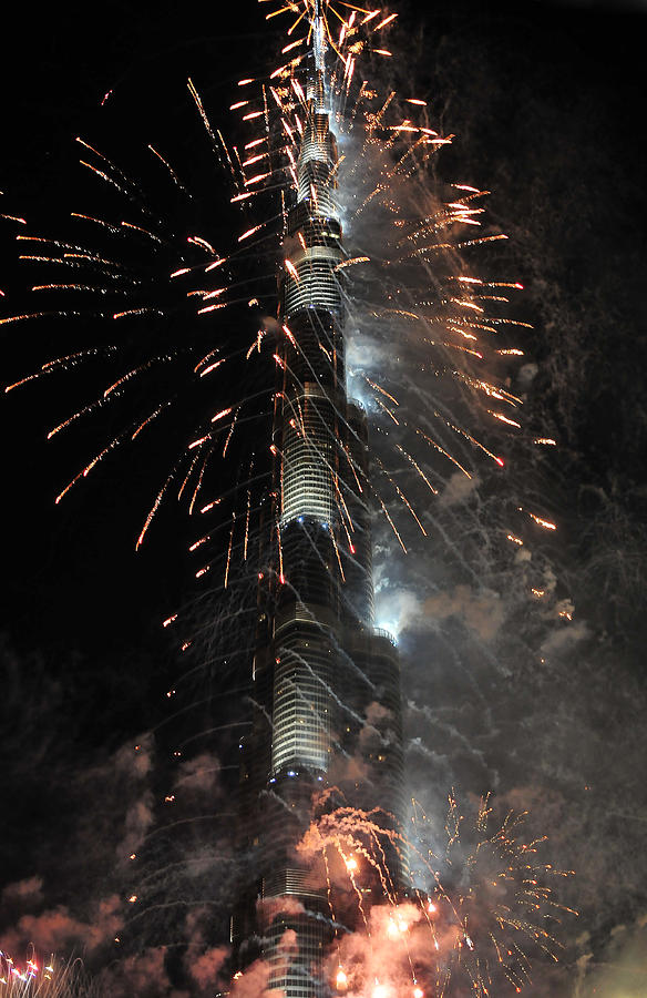 Burj Khalifa Fireworks 13 Photograph by Dragan Kudjerski