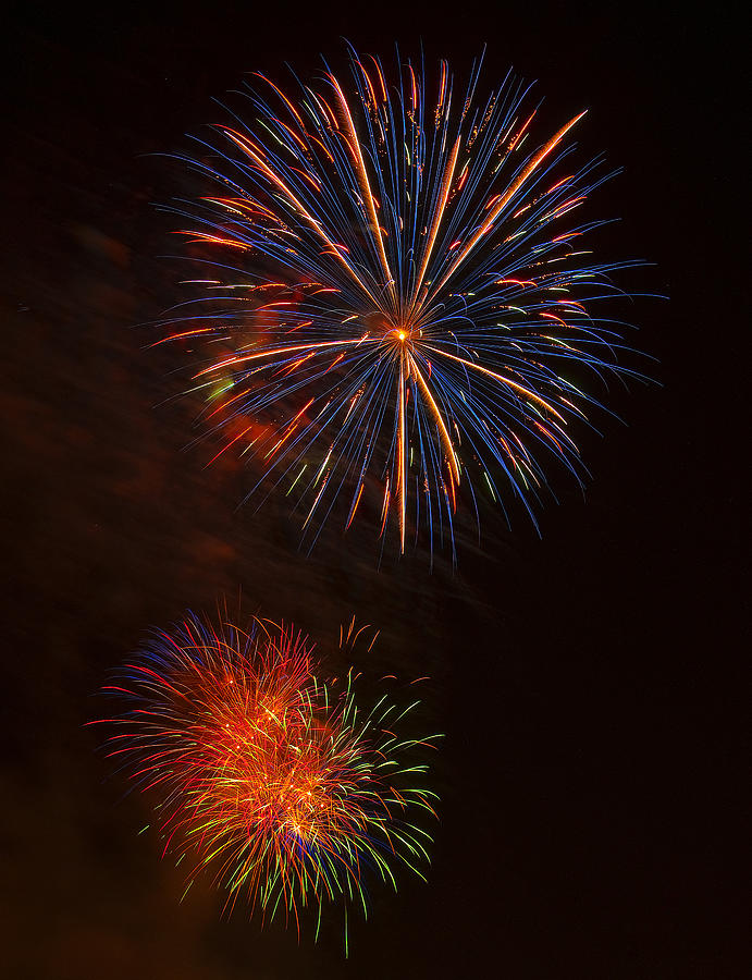 Independence Day Photograph - Fireworks 2 by Flees Photos