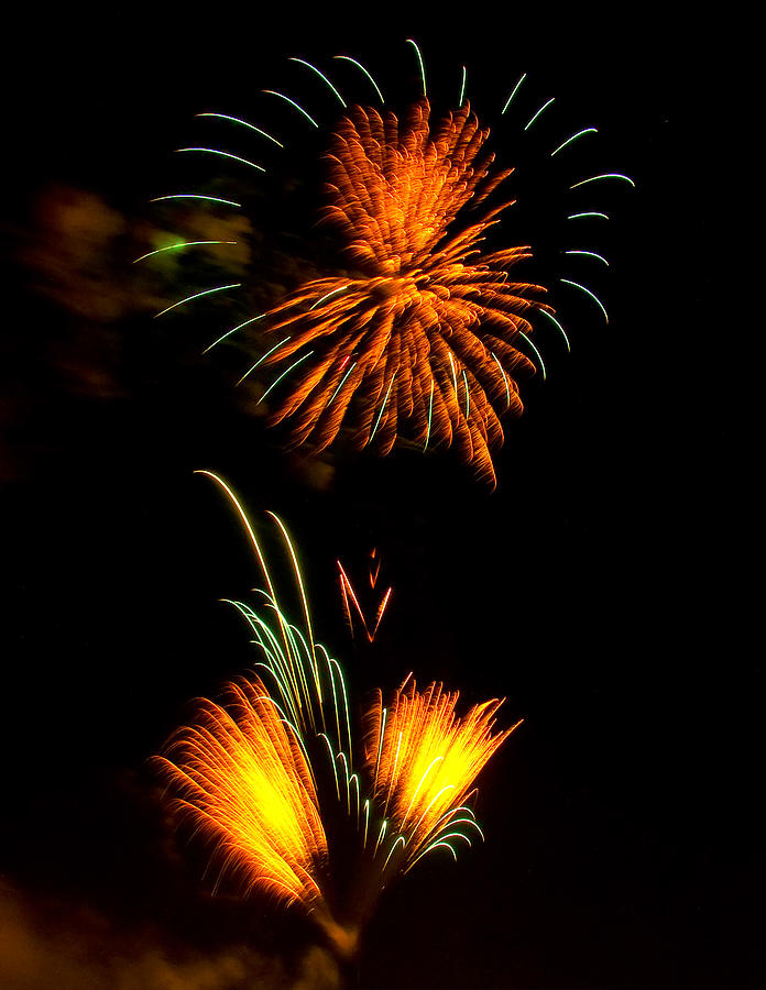 Independence Day Photograph - Fireworks 3 by Flees Photos