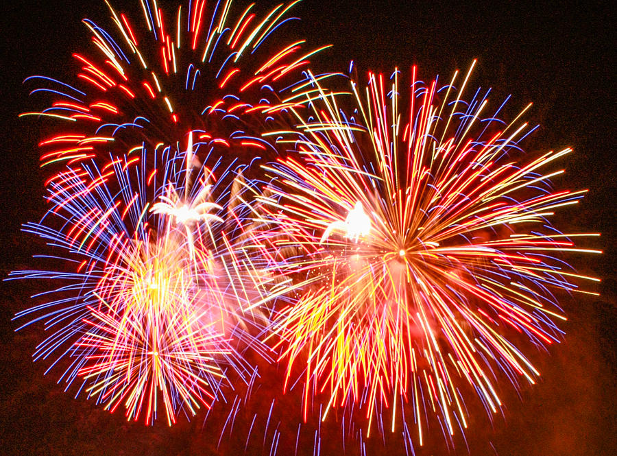 Fireworks 4th of July Photograph by Robert Hebert