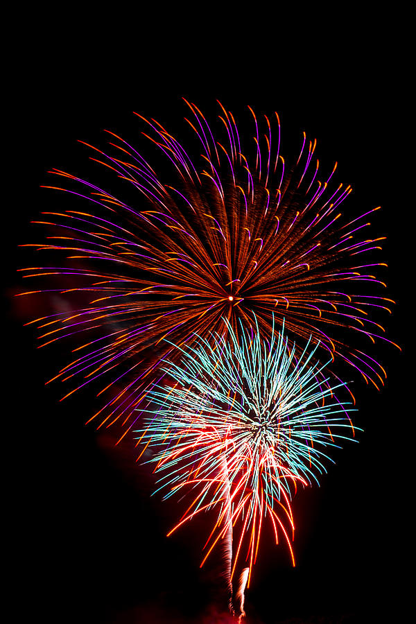 Fireworks 5 Photograph by Paul Freidlund