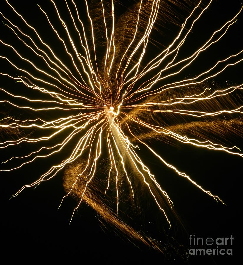 Fireworks 7 Photograph by Gallery Of Hope 