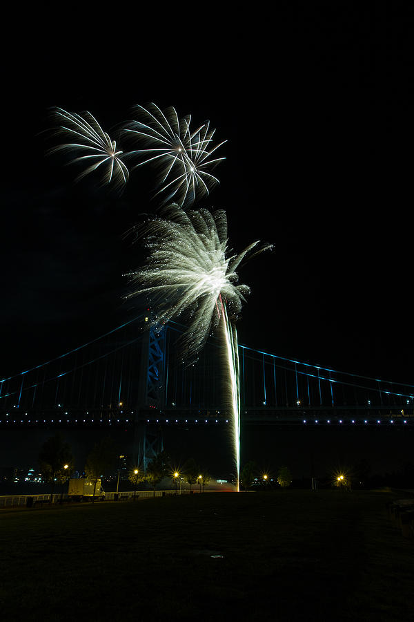Philadelphia Photograph - Fireworks at the Ben Franklin Bridge by Dave Hahn