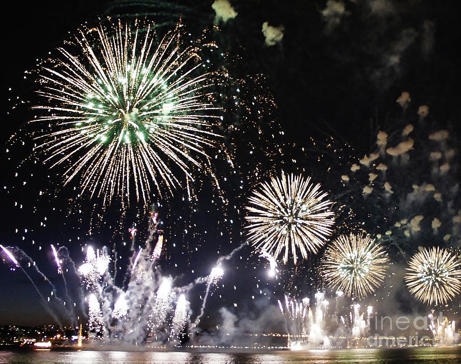 Fireworks Photograph - Fireworks over the Hudson River by Lilliana Mendez