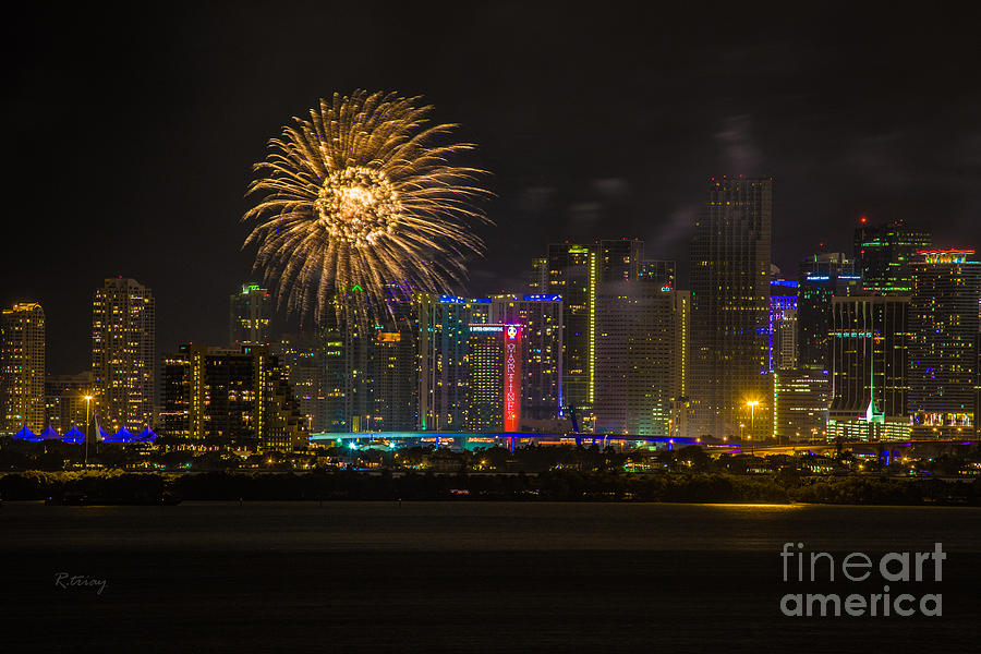 Fireworks Photograph by Rene Triay FineArt Photos