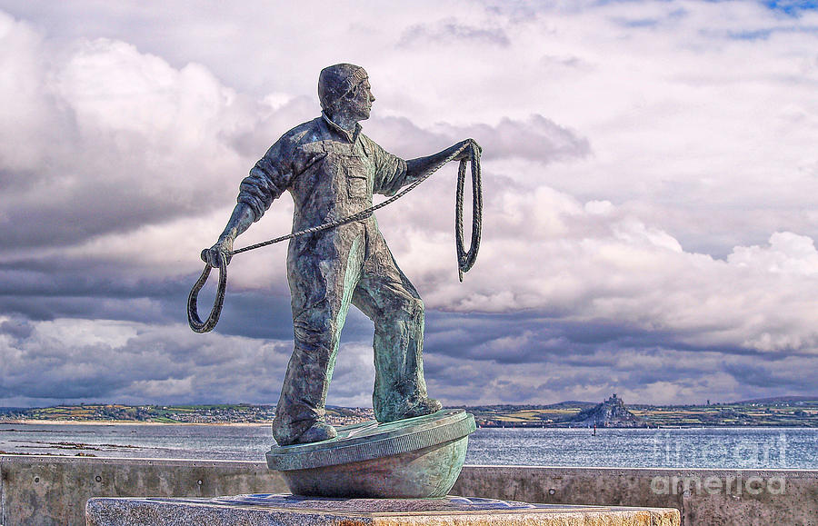Fisherman Memorial Newlyn Photograph by Chris Thaxter