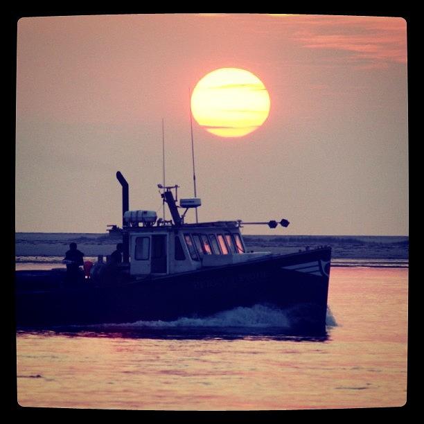 Sunset Photograph - Fishermans Morning by Justin Connor
