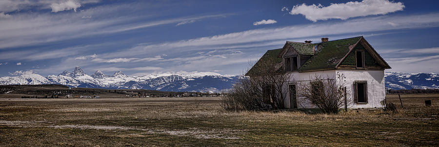 Fixer Upper Photograph by Heather Applegate