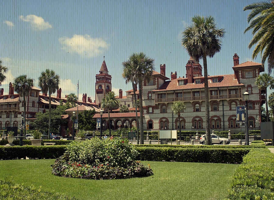 Flagler College Photograph by Laurie Perry