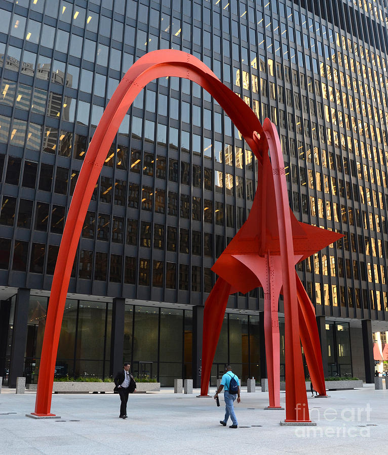 https://images.fineartamerica.com/images-medium-large-5/flamingo-sculpture-in-chicago-susan-montgomery.jpg