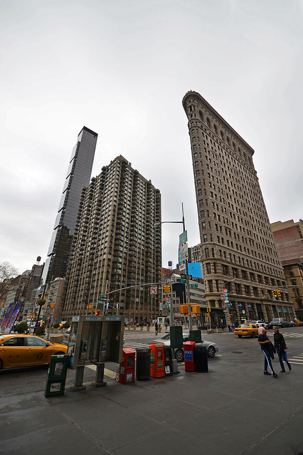New York City Photograph - Flatiron Building New York City by Toby McGuire