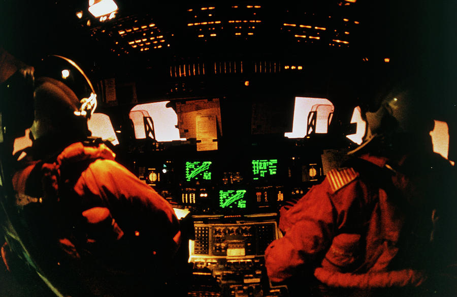 Flight Deck Of Shuttle During Re-entry Photograph by Nasa/science Photo Library