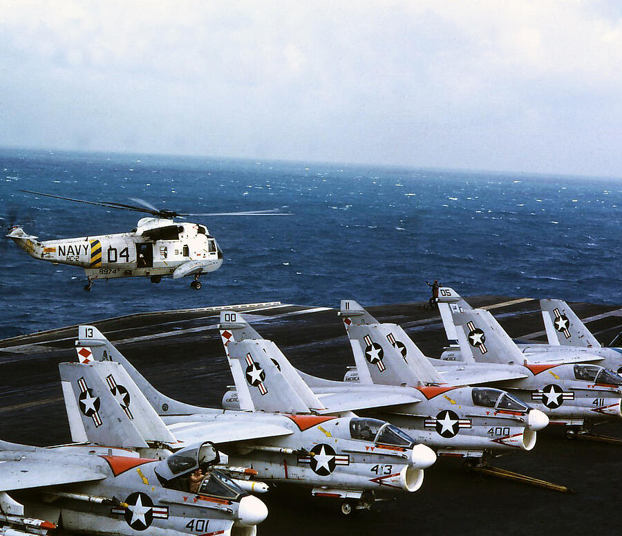 Flight Deck Photograph by Roland Strauss - Fine Art America