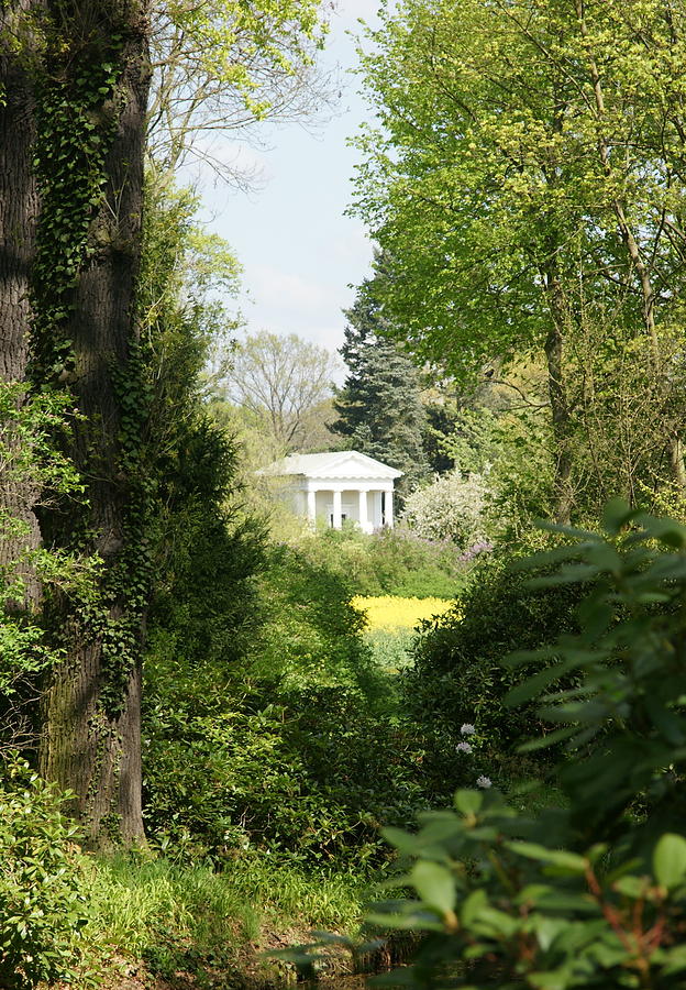 Woerlitzer Park Photograph - Flora Temple by Olaf Christian Woerlitzer Park Photograph - Flora Temple by Olaf Christian