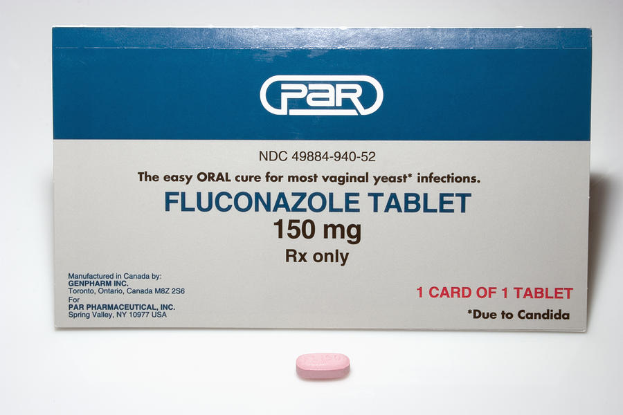 Fluconazole Photograph by Science Stock Photography