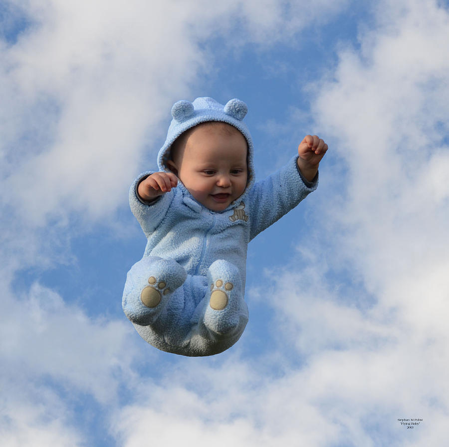 Flying baby. Blu Baby Flying. Флай Беби фото.