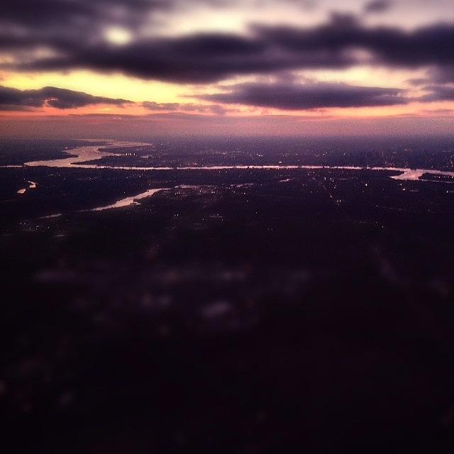 Flying Into Philly At Sunset Photograph by Kyle Weller