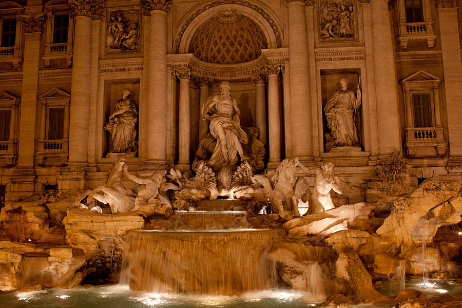 Fontana Di Trevi Photograph