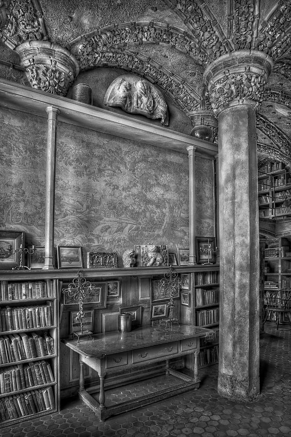 Fonthill Castle Library Photograph by Susan Candelario