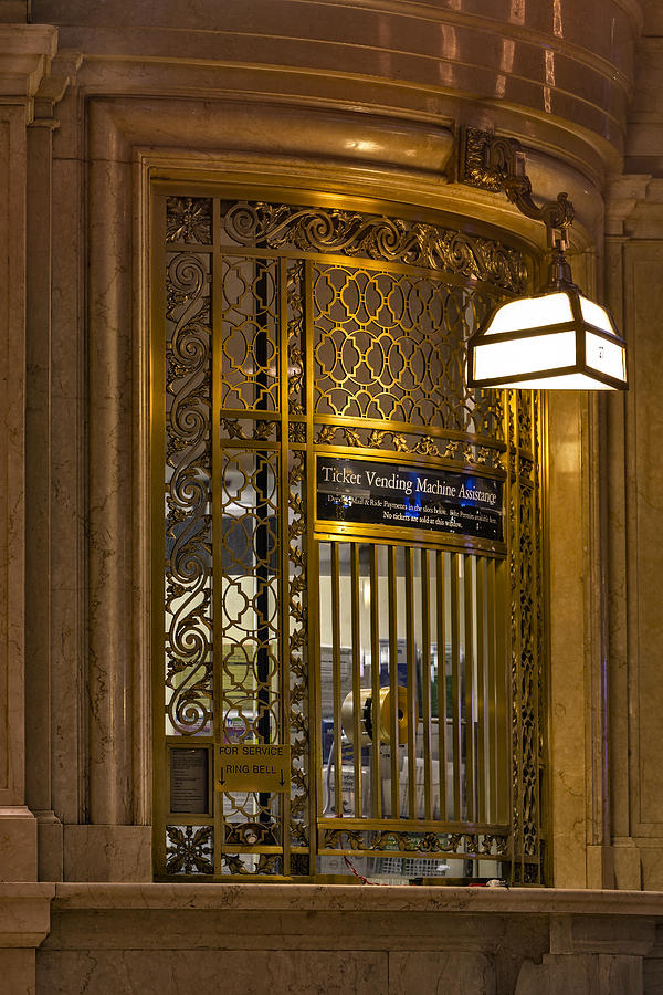 New York City Photograph - For Service Ring Bell GCT by Susan Candelario