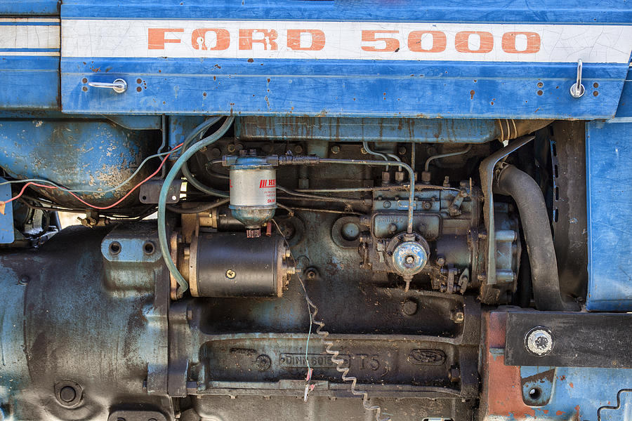 Ford 5000 Tractor Engine Photograph by Georgia Clare