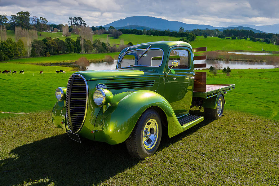 Ford Barrel Nose Pickup Photograph by Keith Hawley