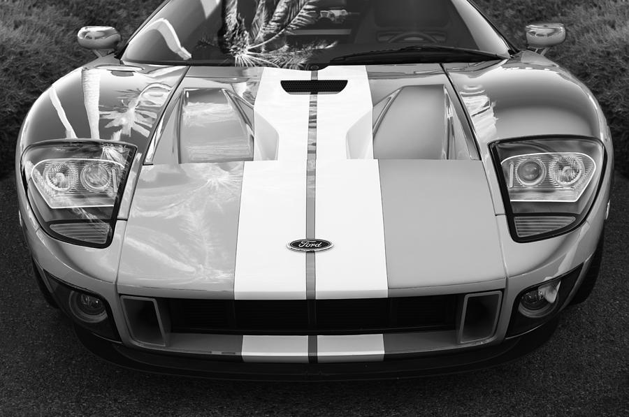 Black And White Photograph - Ford GT40 Sports Car -0045bw by Jill Reger