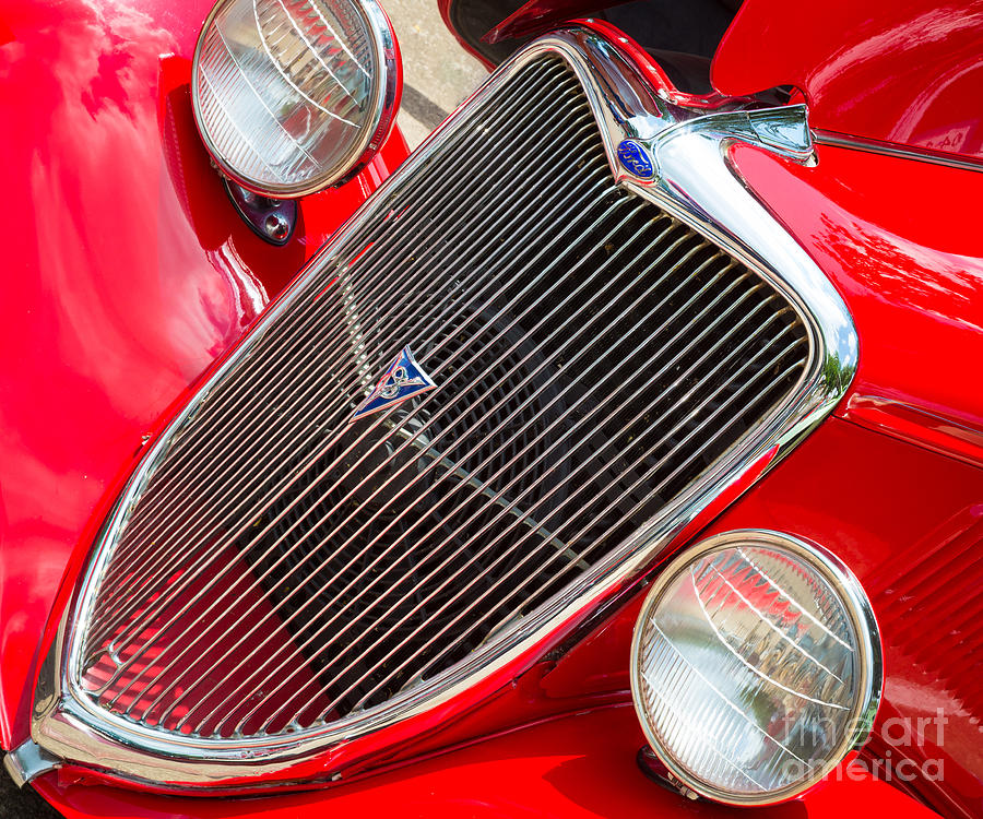 Ford Roadster V8 Photograph by Inge Johnsson