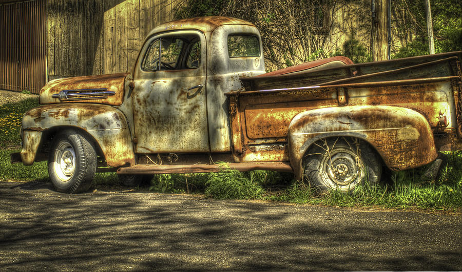 Ford Truck Photograph by Thomas Young