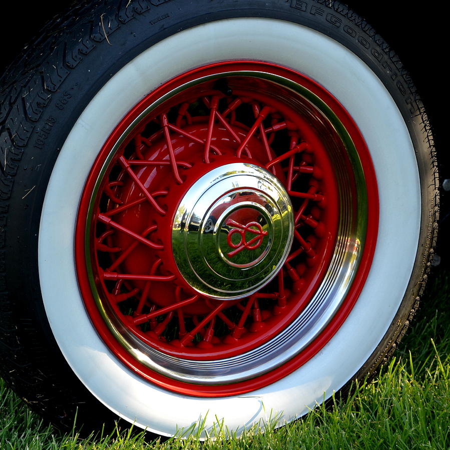 Ford V8 Wheel Photograph by Dean Ferreira