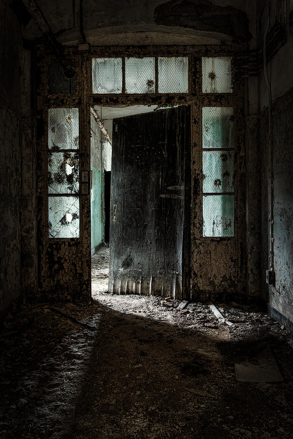 Doors Photograph - Foreboding Doorway by Gary Heller