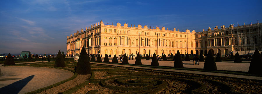 Formal Garden In Front Of A Castle Photograph by Panoramic Images