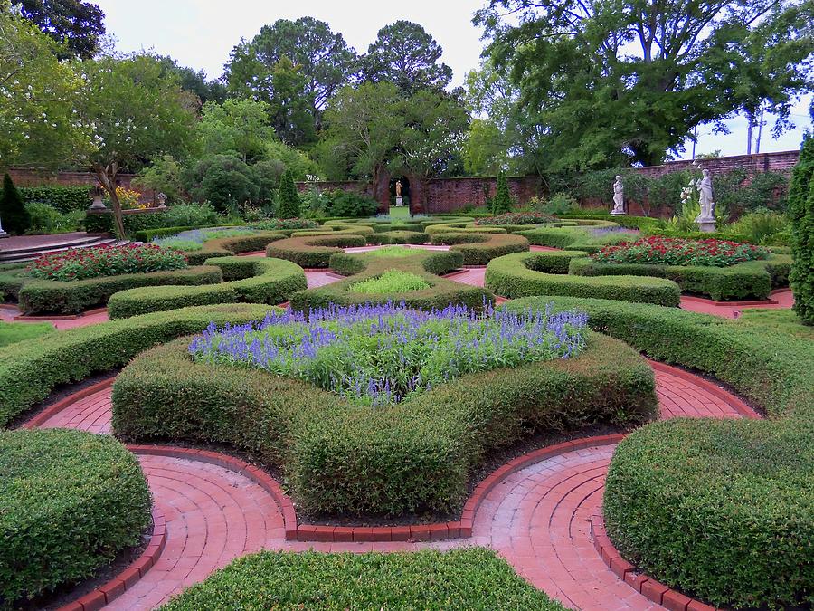 Formal Gardens 1 Photograph by Ron Kandt