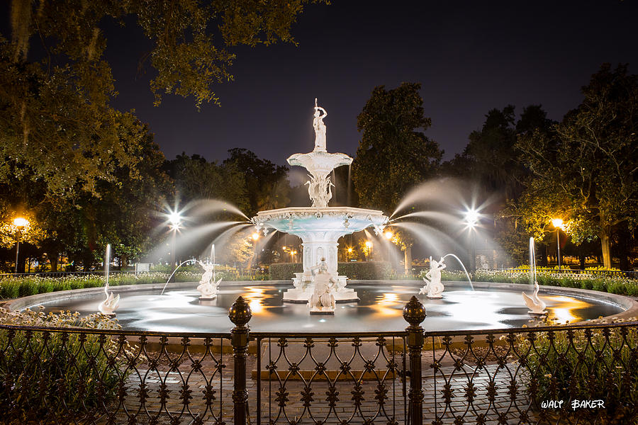Forsyth Fountain Photograph by Walt  Baker