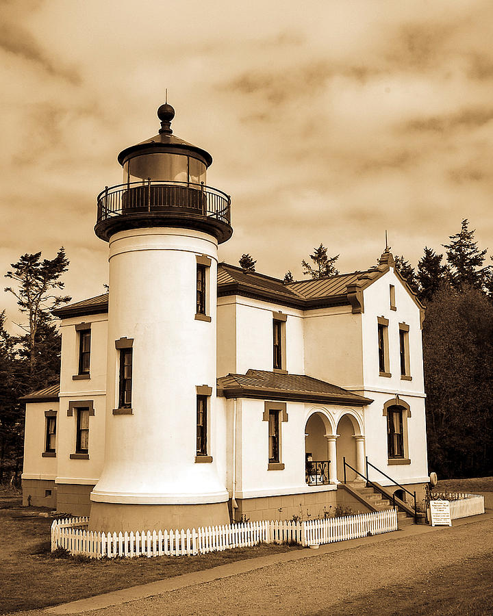 Lighthouse Photograph - Fort Casey Lighthouse by Michele Wright