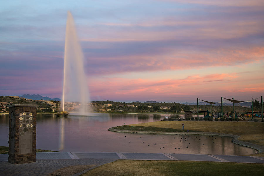 Fountain at Fountain Hills Arizona Photograph by Dave Dilli