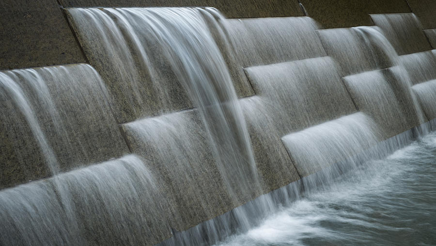 Fountain Flow #2 Photograph by Glenn DiPaola