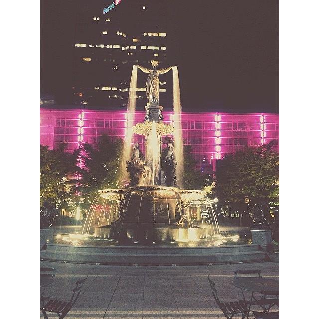 Fountain Square Supports Breast Cancer Photograph by Dave Schmidt