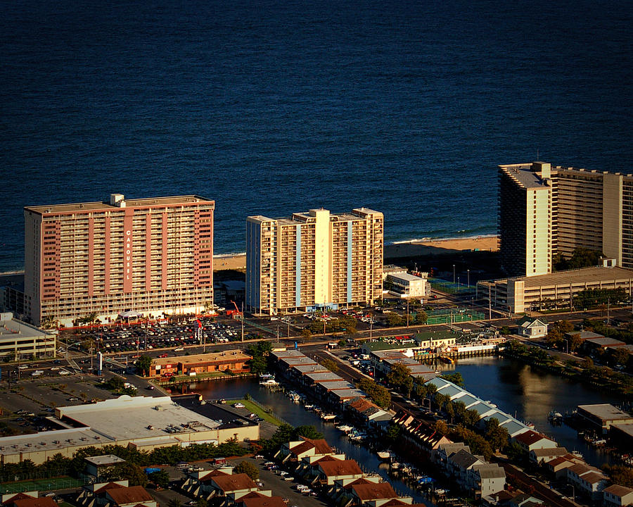 Fountainhead Towers Condominium Ocean City Md Photograph By Bill