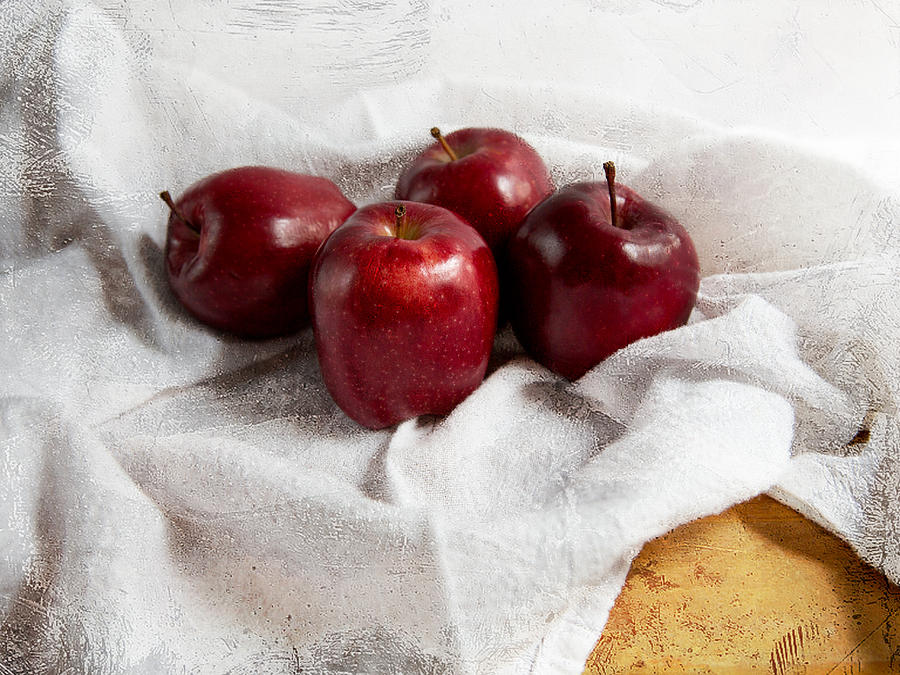 apple four