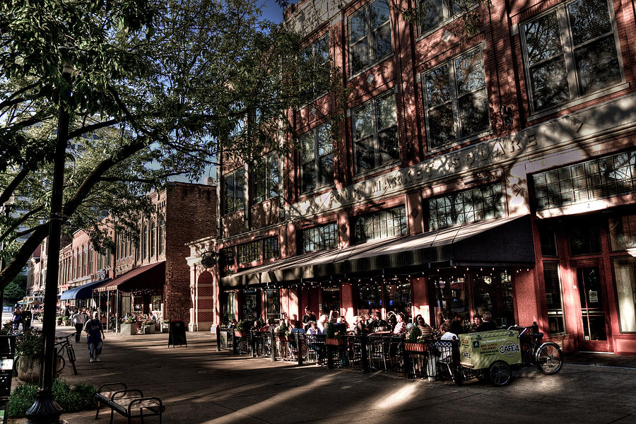 Four Market Square II - Knoxville Tennessee Photograph by David Patterson