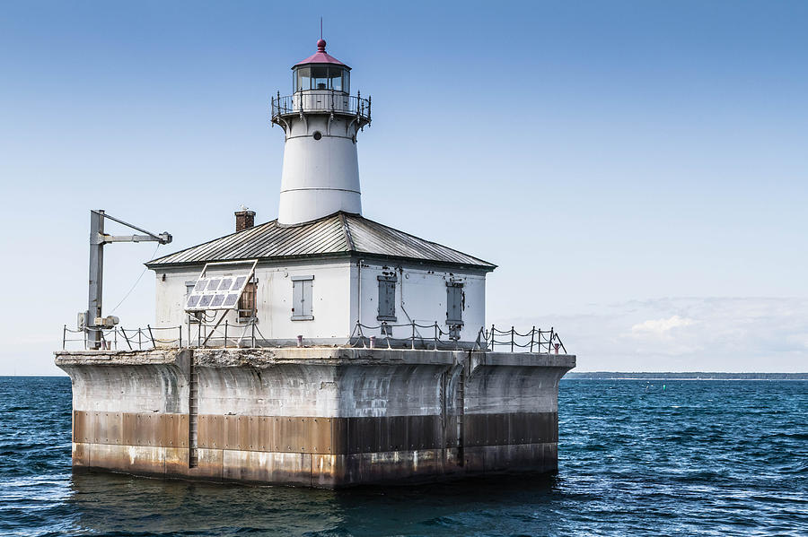 Fourteen Foot Shoal Light Photograph by Cindy Lindow - Fine Art America