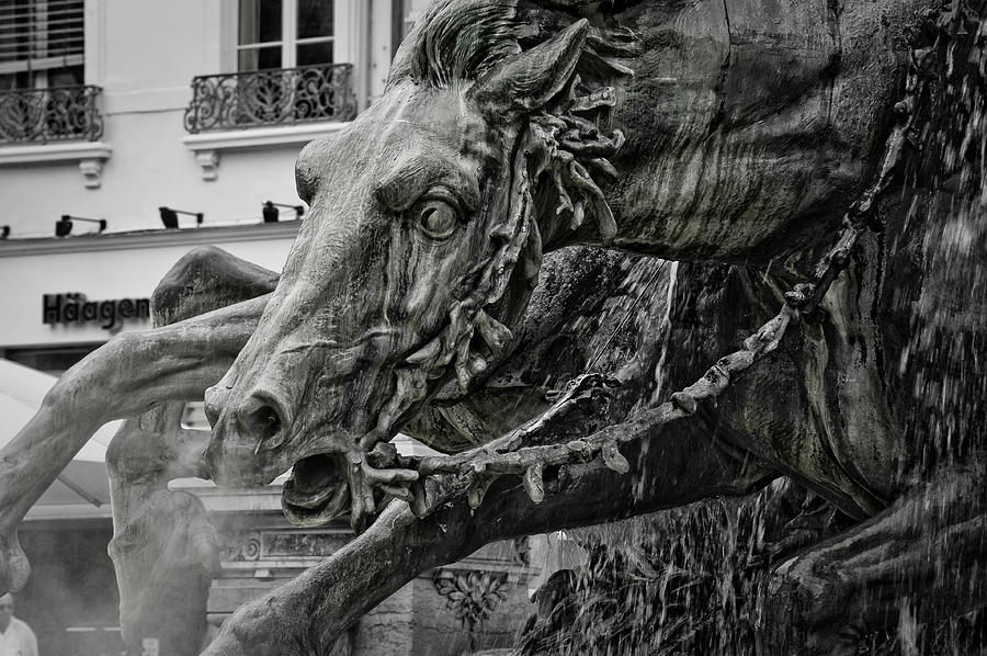 Black And White Photograph - Fragment of Bartholdi fountain by All Around The World
