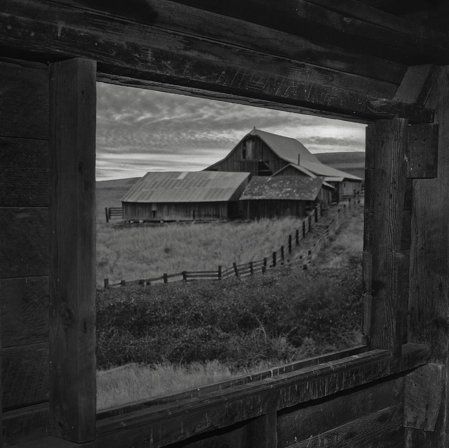 Dalles Mountain Ranch Photograph - Framed Barn by Dun Photo