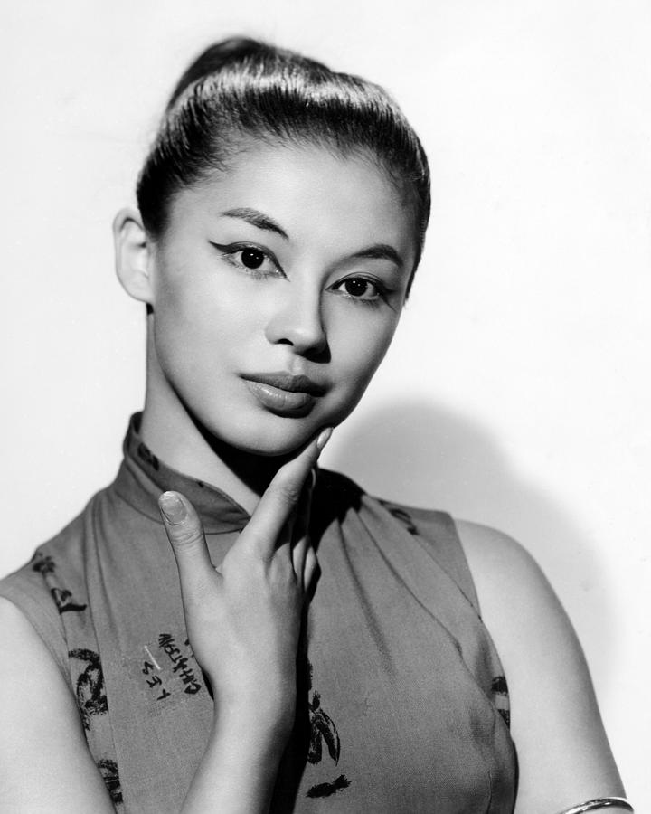 France Nuyen