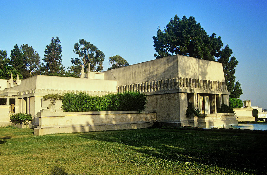 Frank Lloyd Wrights Hollyhock House Photograph by Panoramic Images