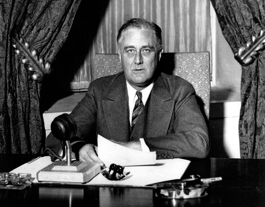 Franklin Delano Roosevelt Photograph by Unknown