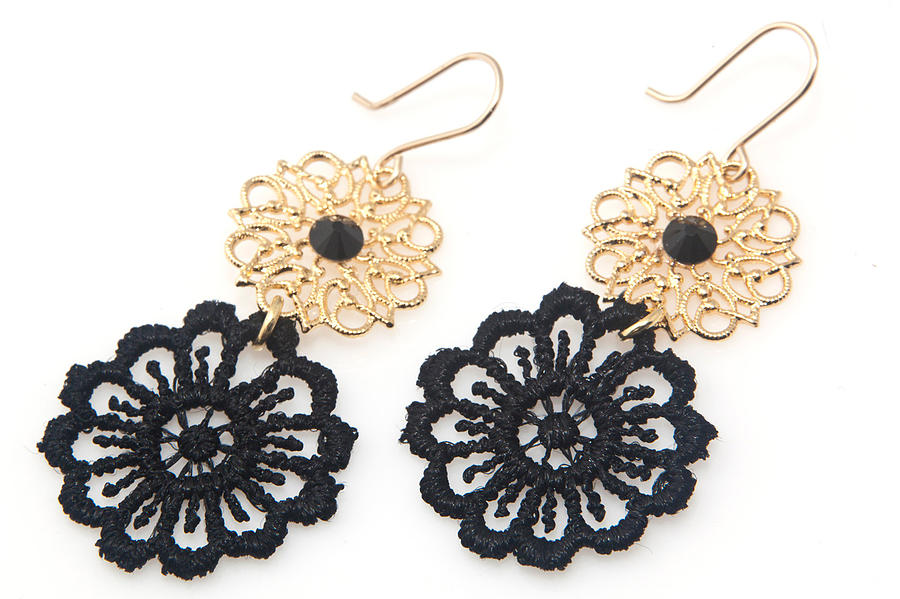 FREE SHIPPING Idit Stern Black And Gold Flower Earrings Jewelry by Idit ...