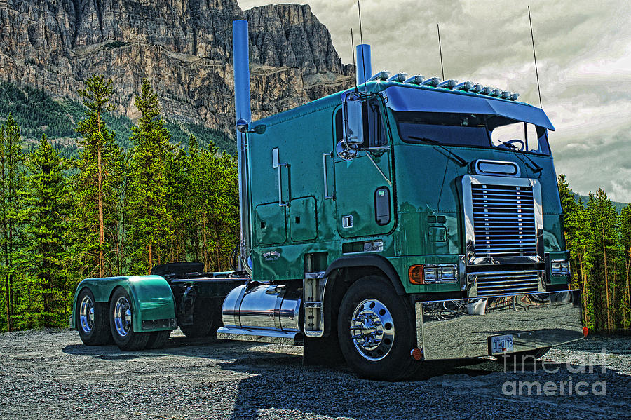 Freightliner Cabover Photograph by Randy Harris